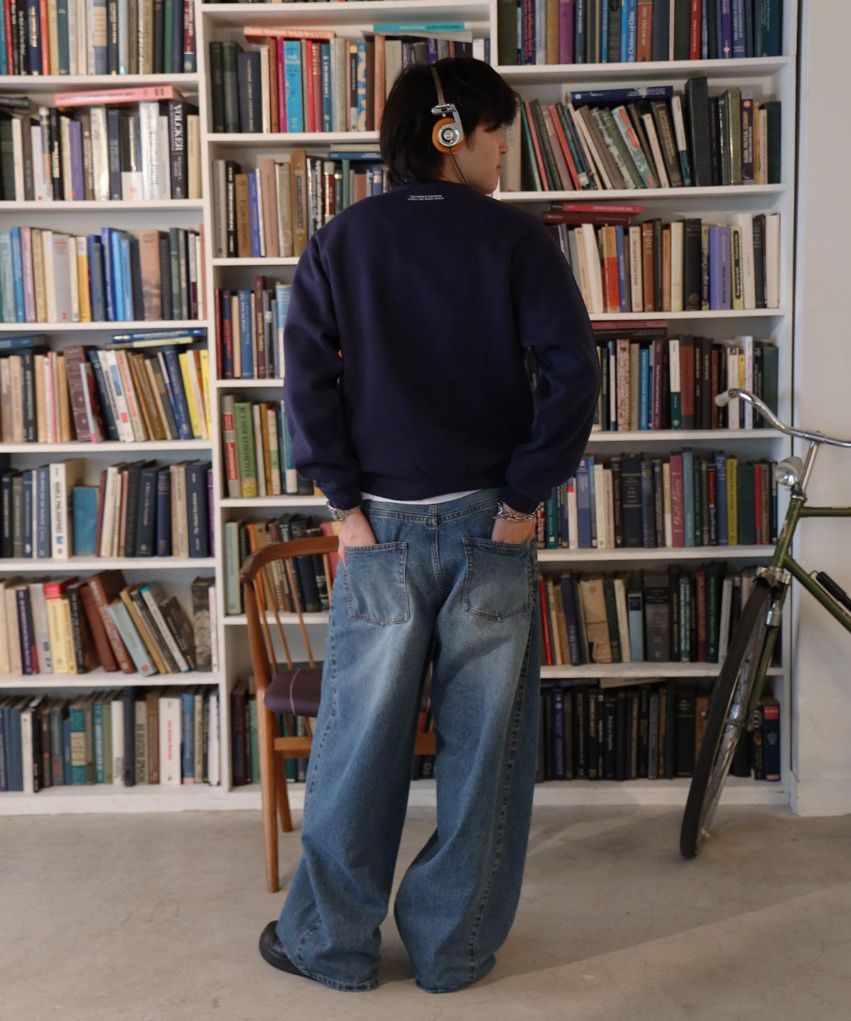 モデル：H178 Size:M　ダークネイビー　地球柄