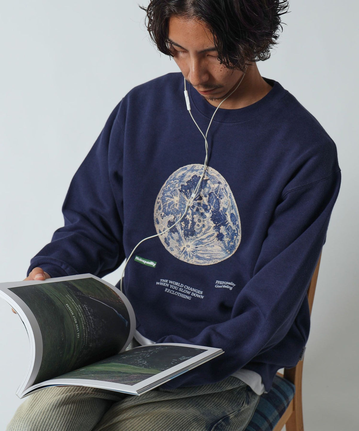 モデル：H178 Size:M　ダークネイビー　地球柄