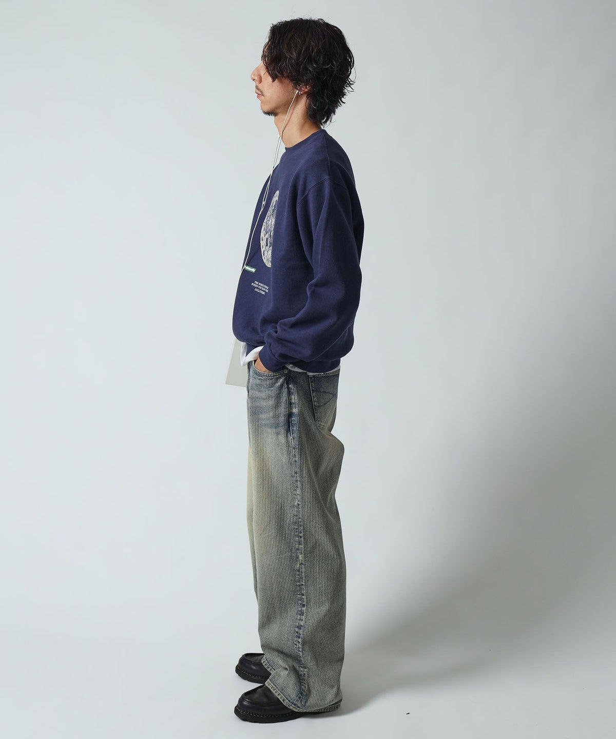 モデル：H178 Size:M　ダークネイビー　地球柄