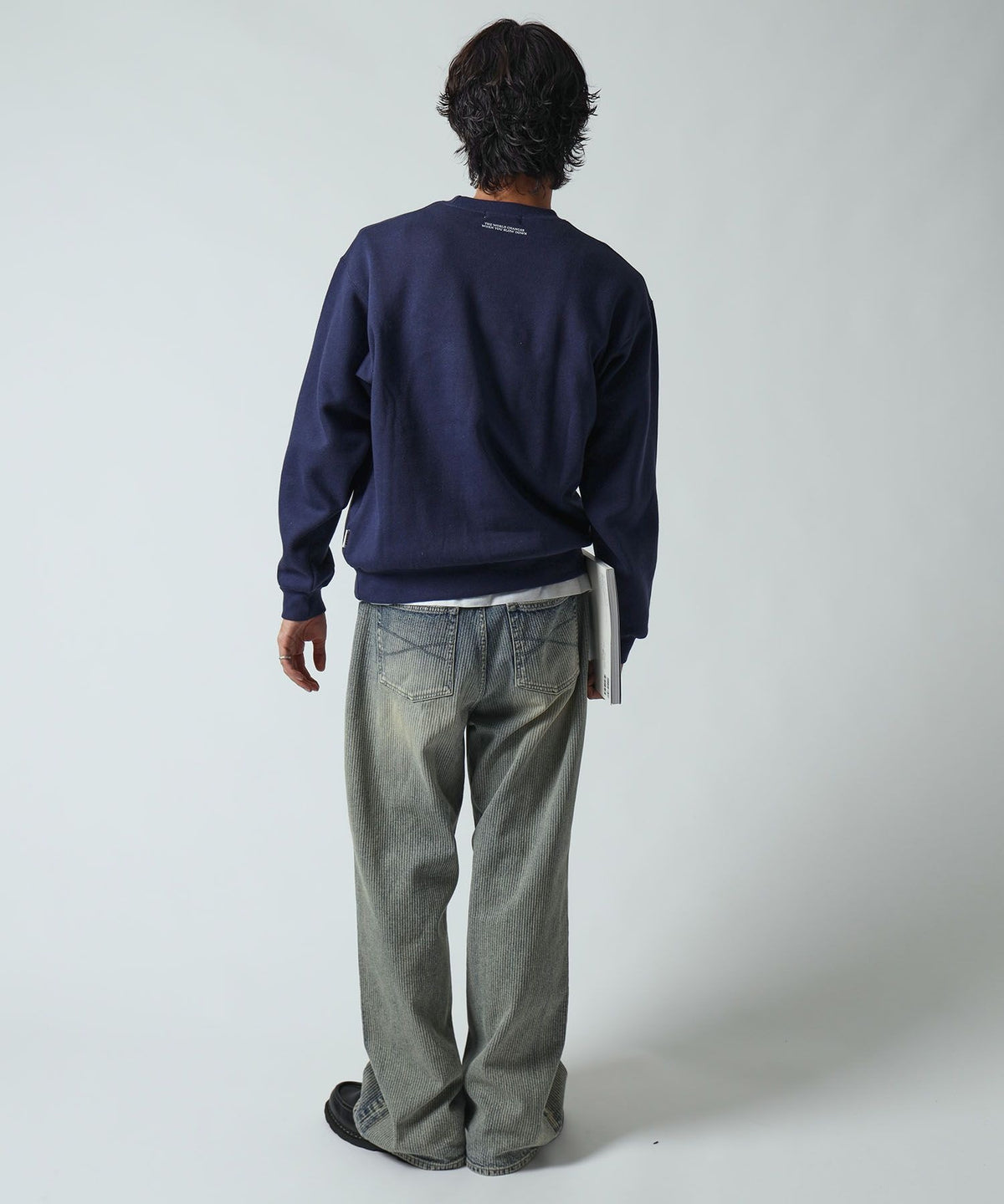モデル：H178 Size:M　ダークネイビー　地球柄