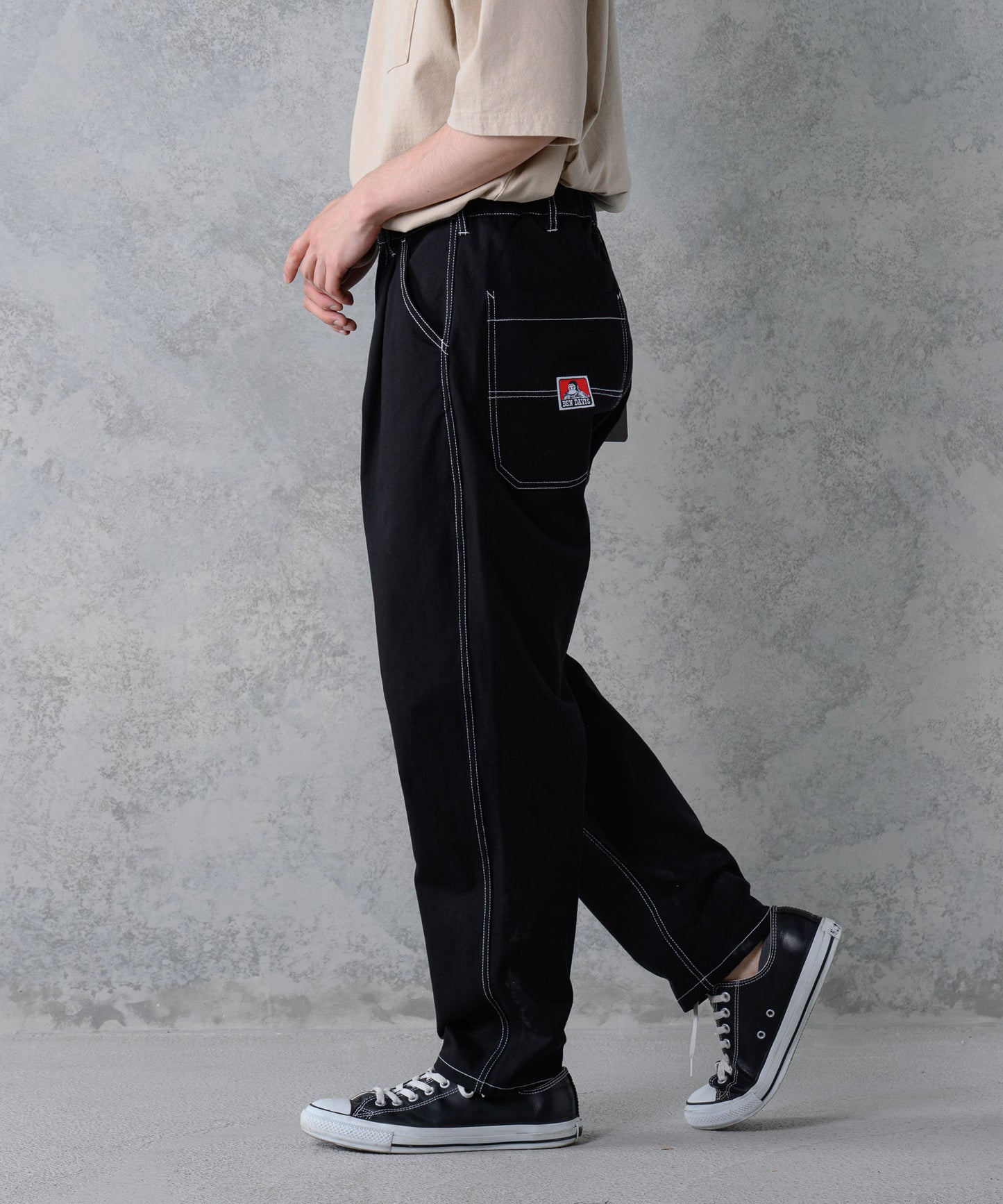 【BEN DAVIS(ベン デイビス)】テーパード アクティブ ワークパンツ ブラック×ホワイトステッチ