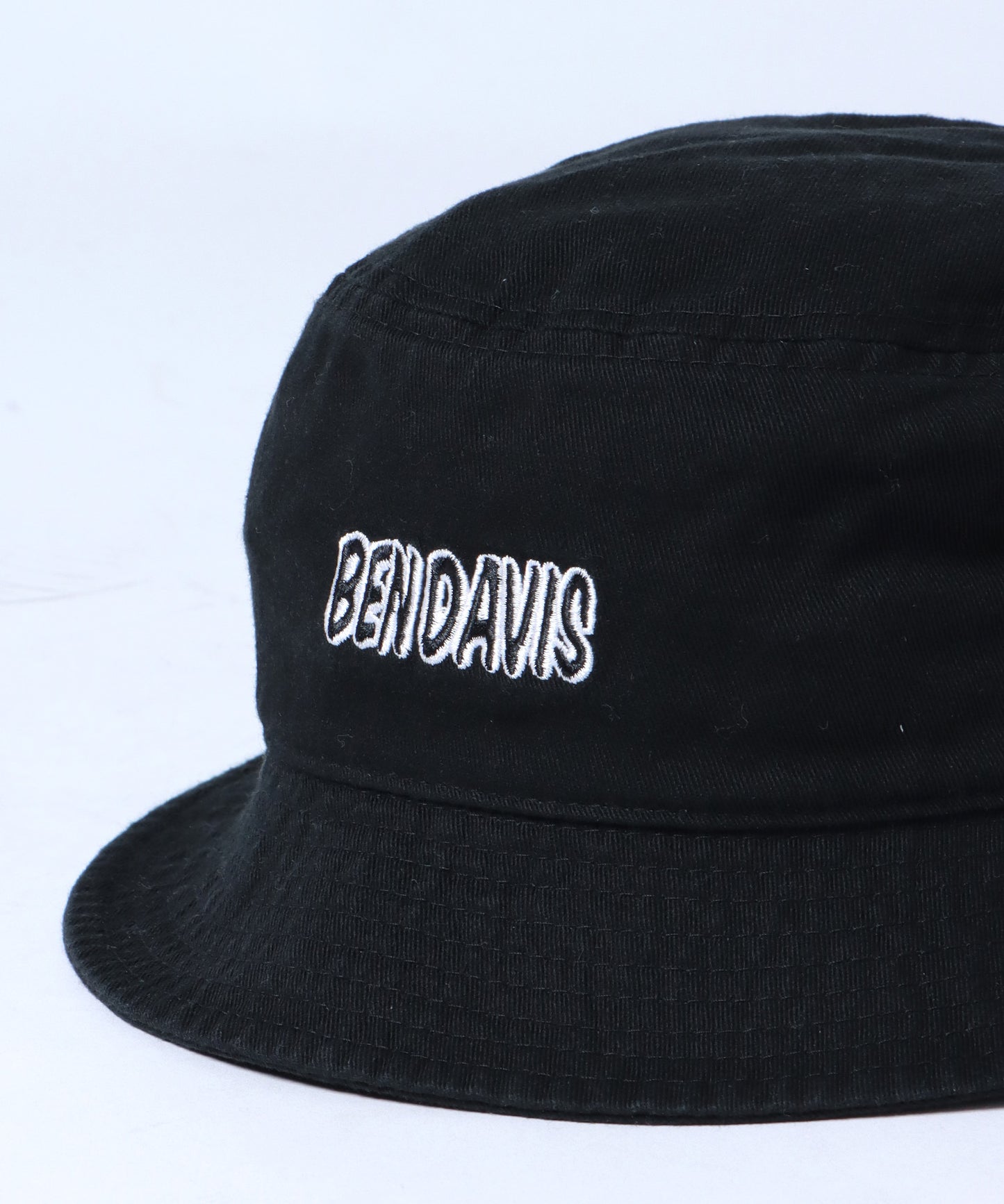 【BEN DAVIS(ベン デイビス)】LOGO BUCKET HAT / ロゴ バケット ハット ブラック