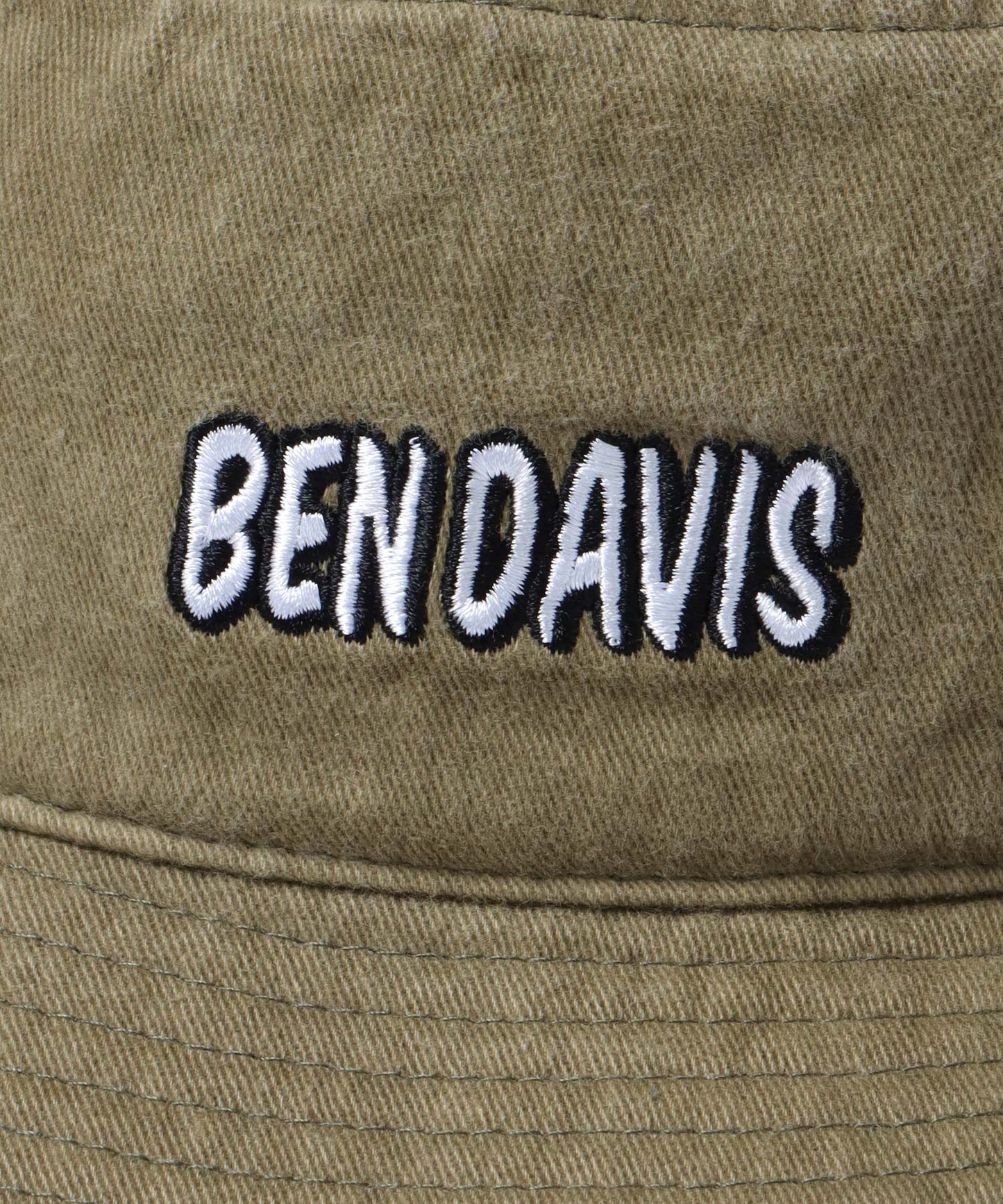 【BEN DAVIS(ベン デイビス)】LOGO BUCKET HAT / ロゴ バケット ハット ピグメントベージュ