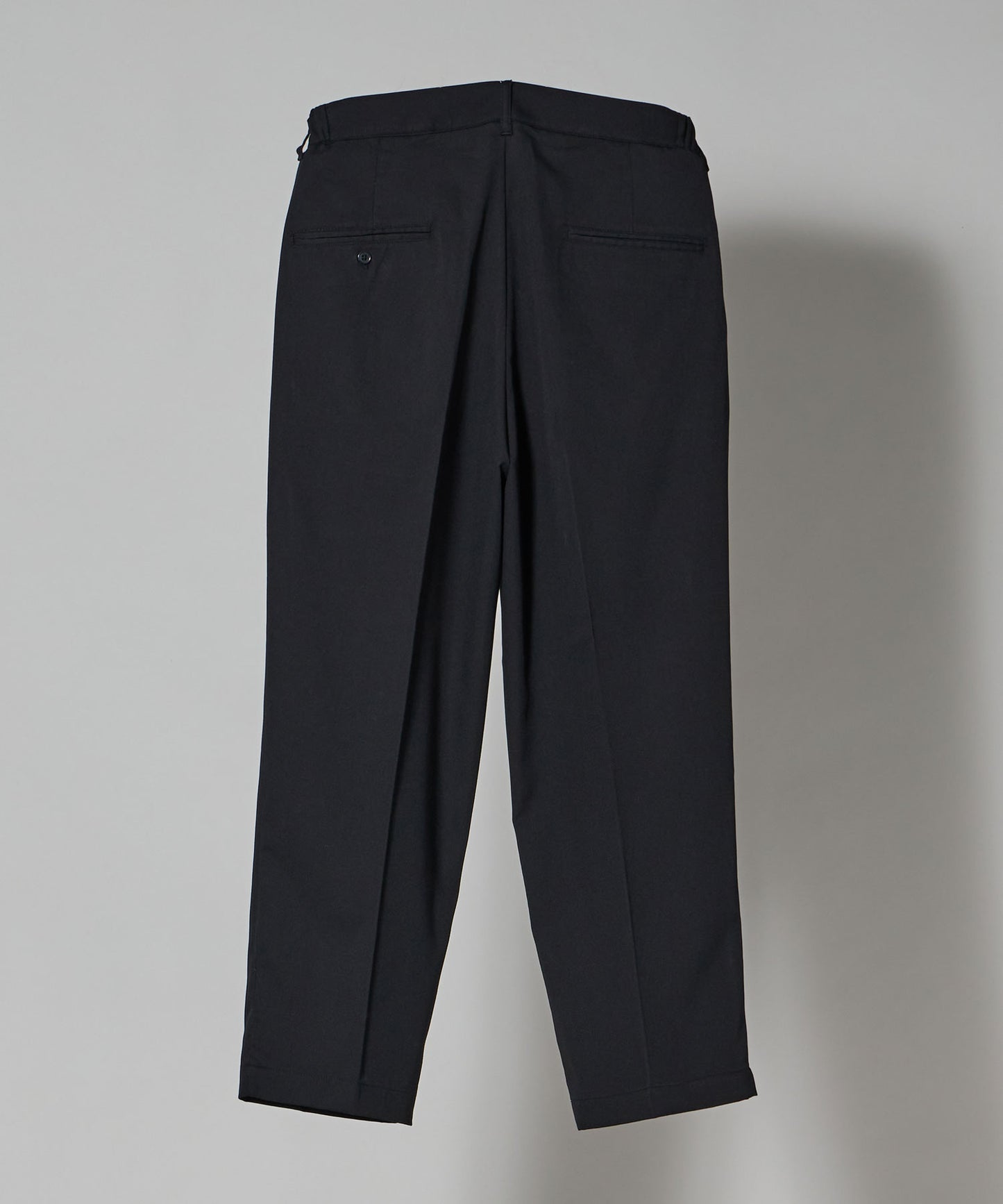 【FFEIN(フェイン)】TR SIDE GATHER ANKLE PANTS / TR サイドギャザー アンクルスラックス ブラック