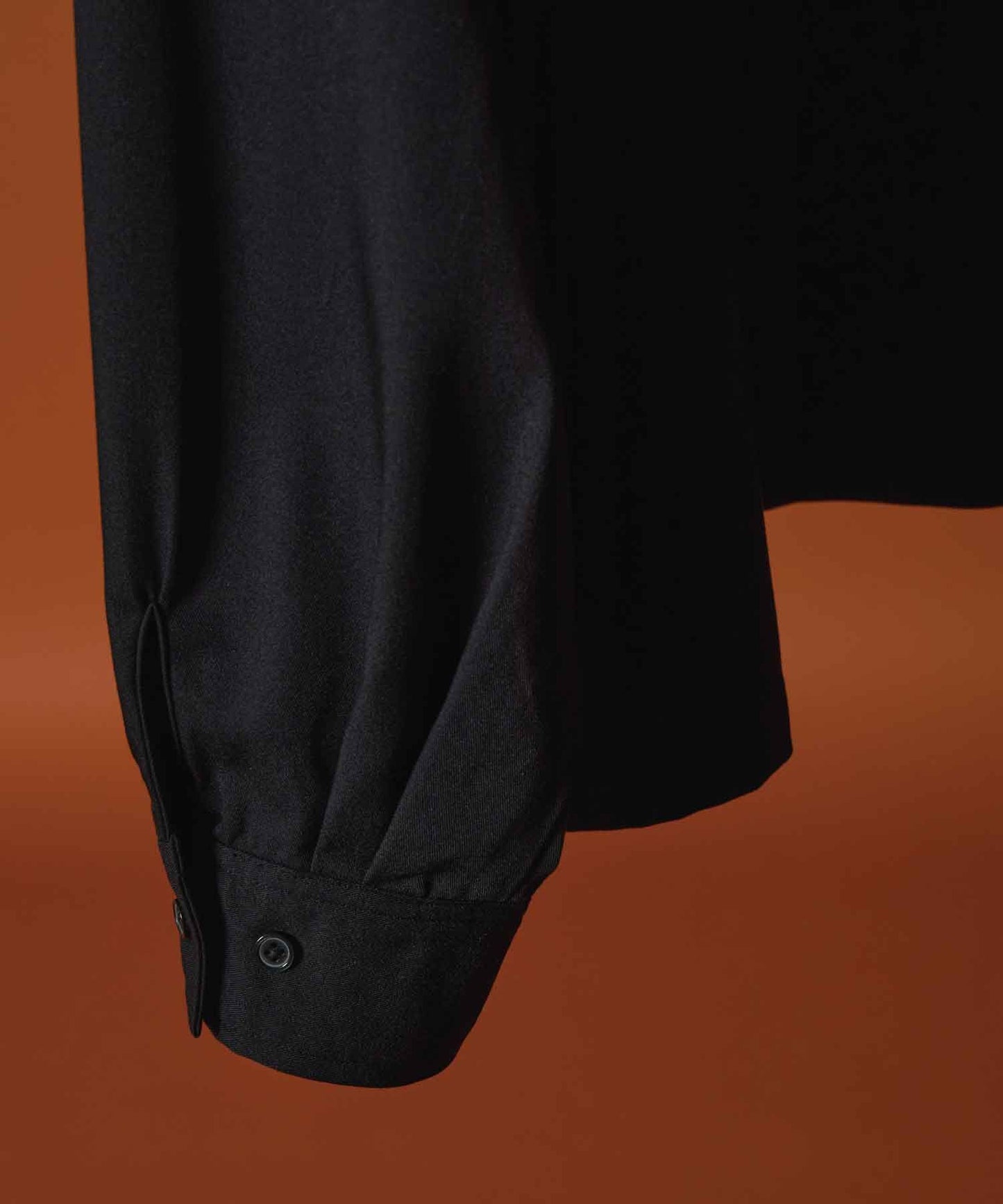 【FFEIN(フェイン)】TR BALLOON SLEEVE L/S REGULAR COLLAR SHIRT / TR バルーンスリーブ 長袖 レギュラーカラー シャツ ブラック