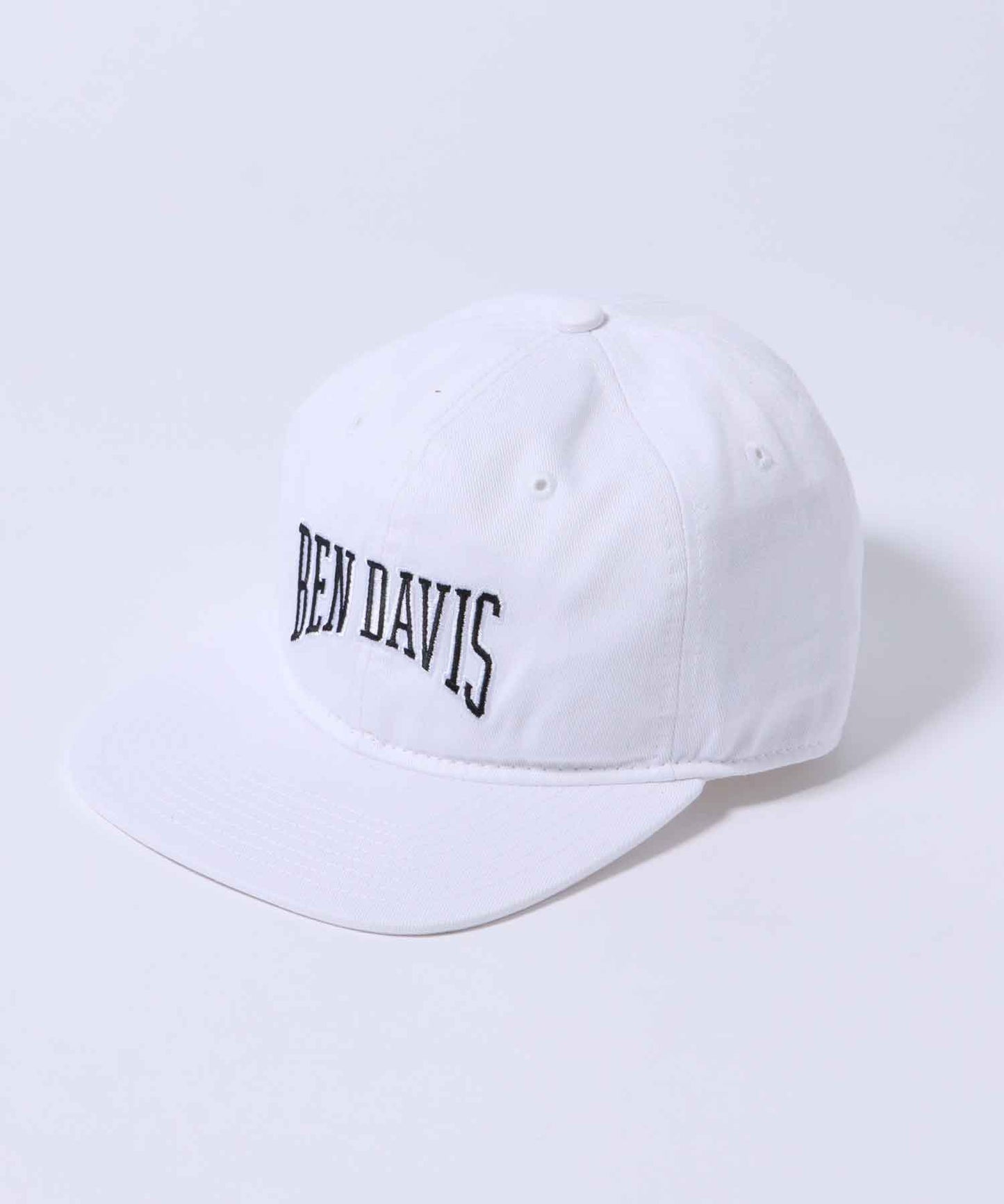 【BEN DAVIS(ベン デイビス)】EMBROIDERY 6-PANEL CAP / ６パネルキャップ ホワイト